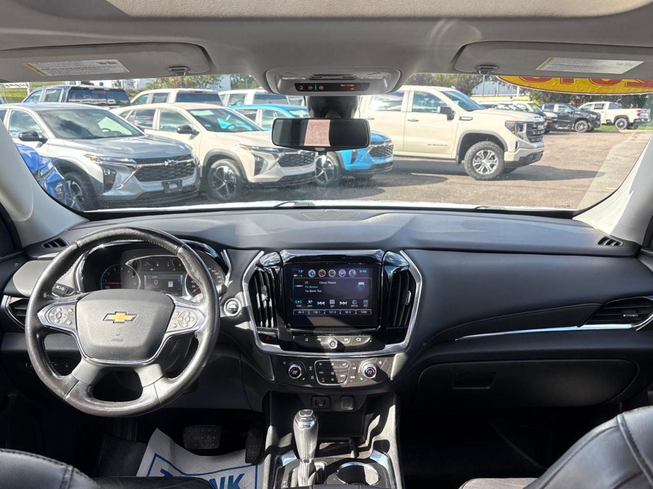 2018 Chevrolet Traverse Premier Used 7 Passenger V6 AWD SUV with Heated and Ventilated Front Seats, Heated Steering Wheel, Power Sunroof and a Colour Touchscreen Radio with Navigation and Apple CarPlay, Android Auto Photo