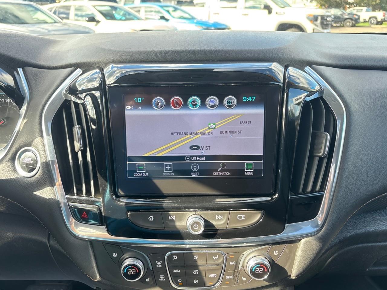 2018 Chevrolet Traverse Premier Used 7 Passenger V6 AWD SUV with Heated and Ventilated Front Seats, Heated Steering Wheel, Power Sunroof and a Colour Touchscreen Radio with Navigation and Apple CarPlay, Android Auto Photo