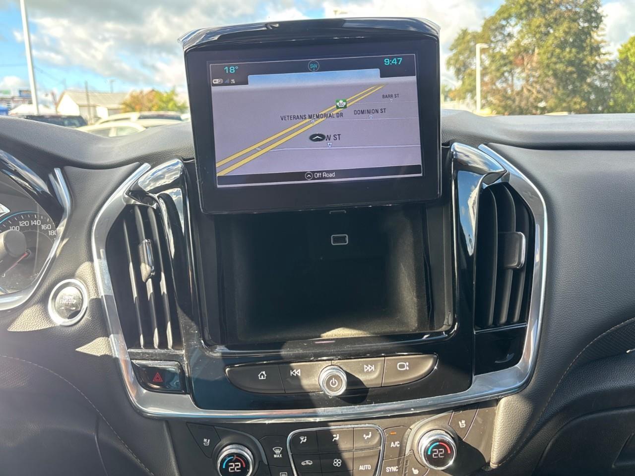 2018 Chevrolet Traverse Premier Used 7 Passenger V6 AWD SUV with Heated and Ventilated Front Seats, Heated Steering Wheel, Power Sunroof and a Colour Touchscreen Radio with Navigation and Apple CarPlay, Android Auto Photo
