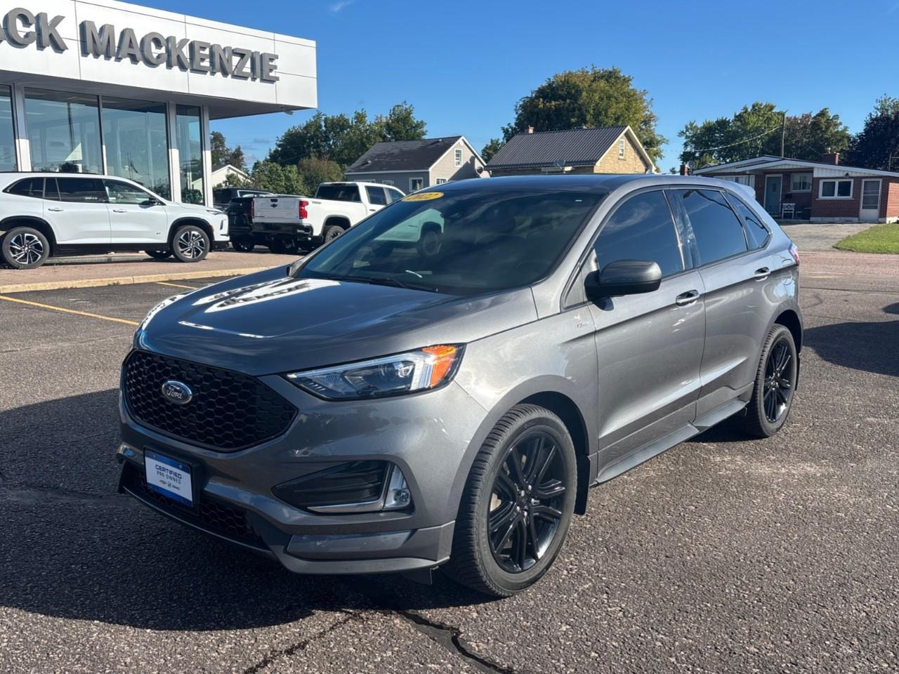 2022 Ford Edge ST Line Photo4