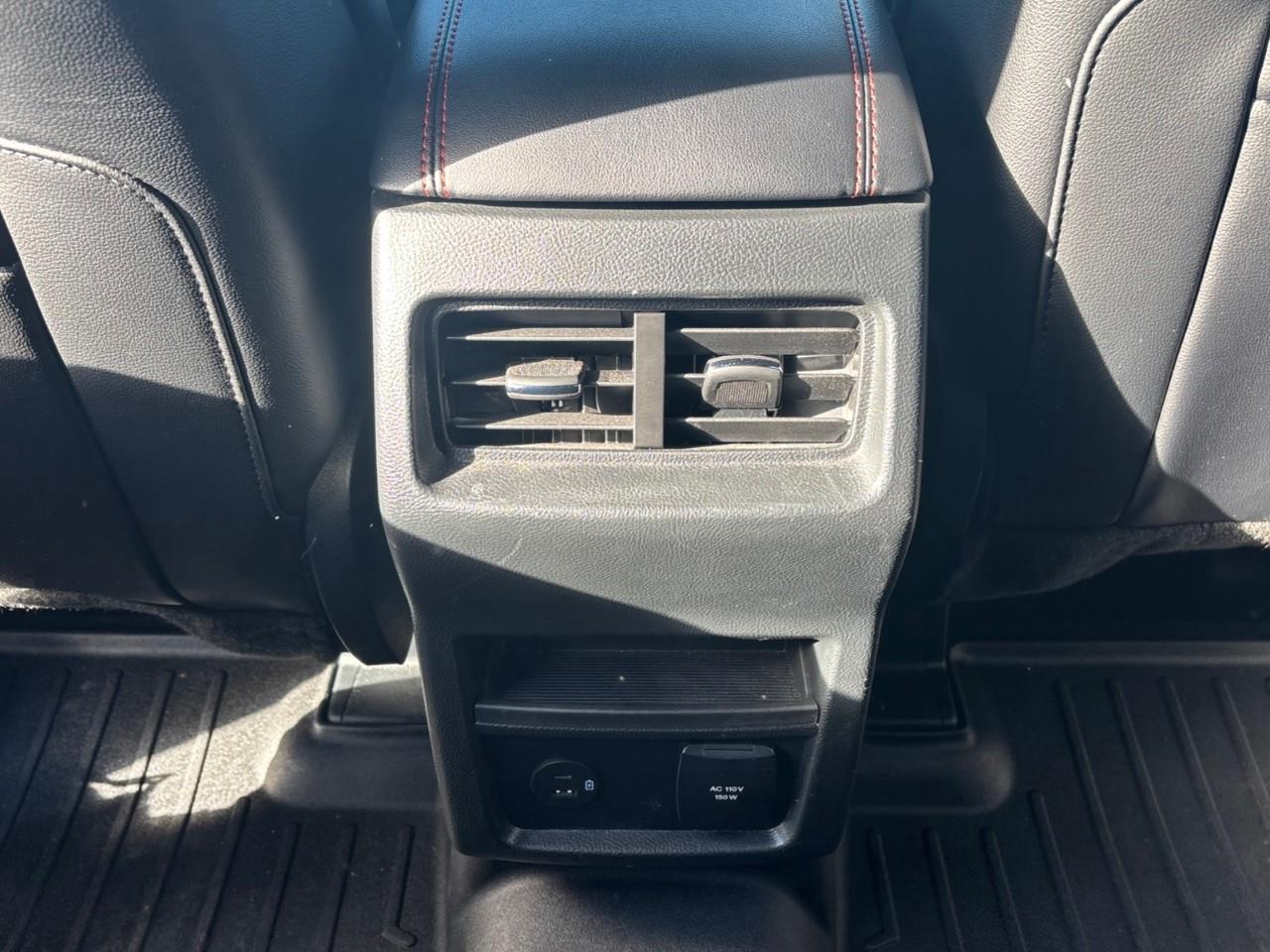 2022 Ford Edge ST Line Photo
