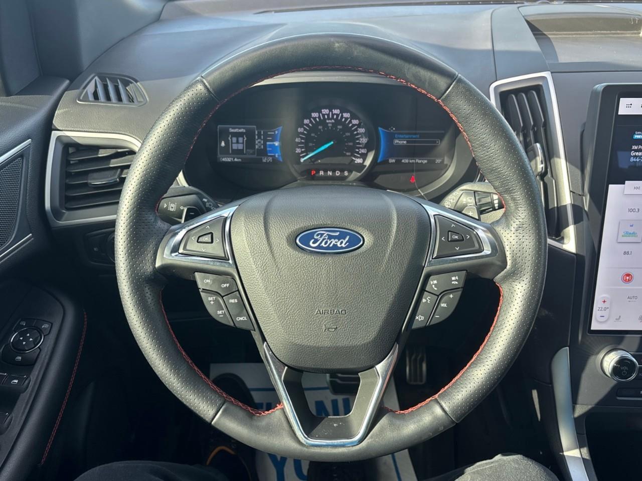 2022 Ford Edge ST Line Photo