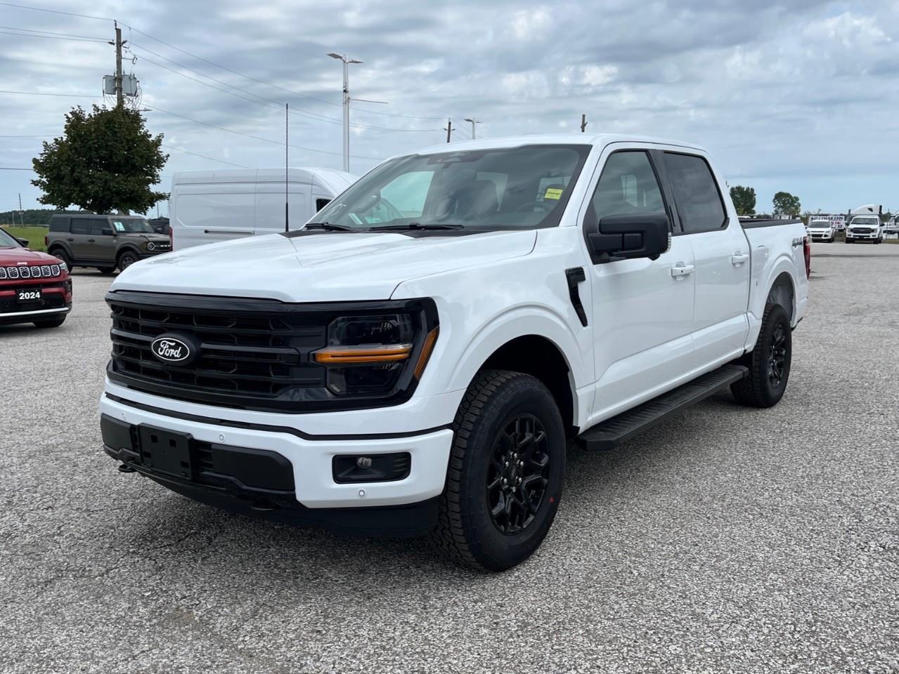 2026 Ford F-150 XLT Photo3