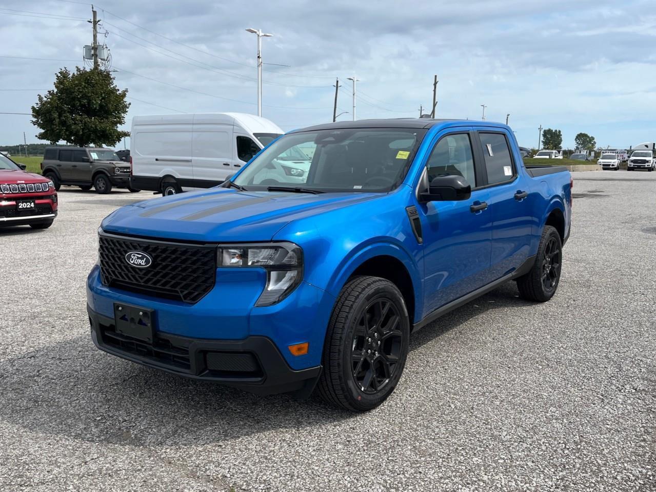 2026 Ford Maverick XLT Photo3