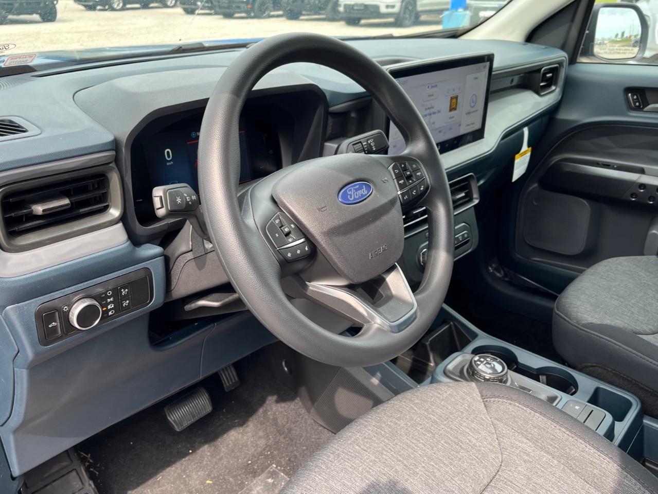 2026 Ford Maverick XLT Photo