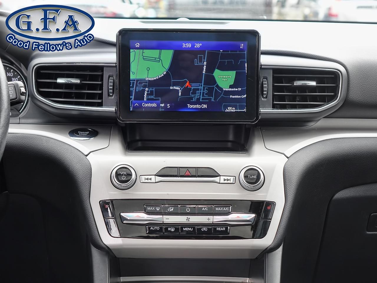 2023 Ford Explorer XLT MODEL, PANORAMIC ROOF, 6 PASSENGER, AWD, LEATH Photo