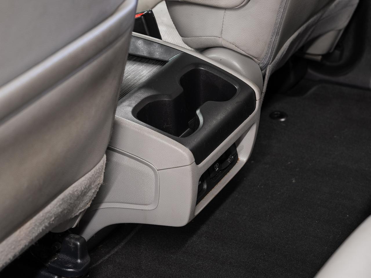 2019 Honda Odyssey TOURING | Nav | Leather | Sunroof | BSM | CarPlay Photo