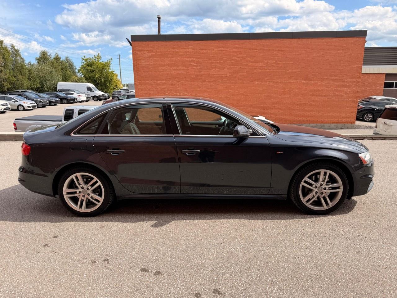 2015 Audi A4 4dr Sdn Auto Technik plus quattro Photo2