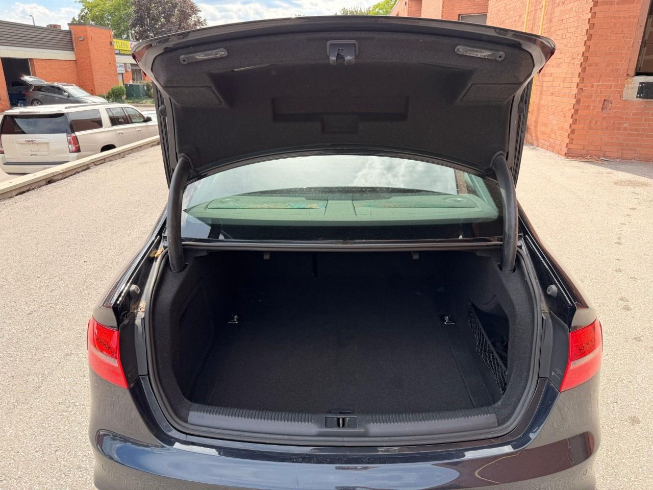 2015 Audi A4 4dr Sdn Auto Technik plus quattro Photo