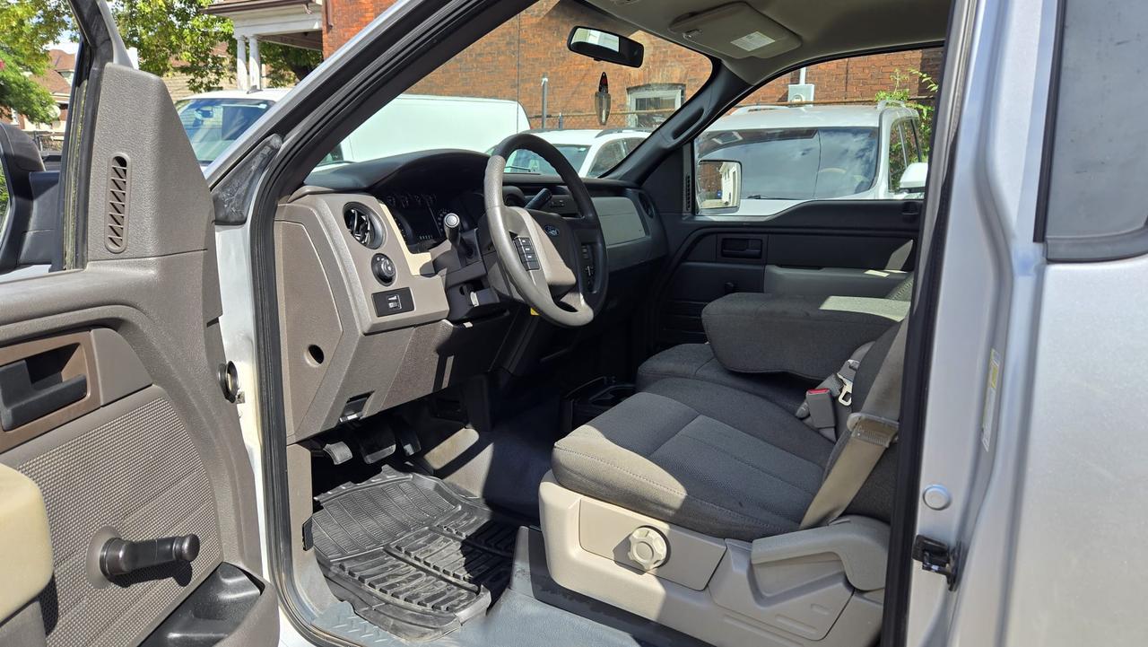 2010 Ford F-150 XL w/Midbox Prep Photo
