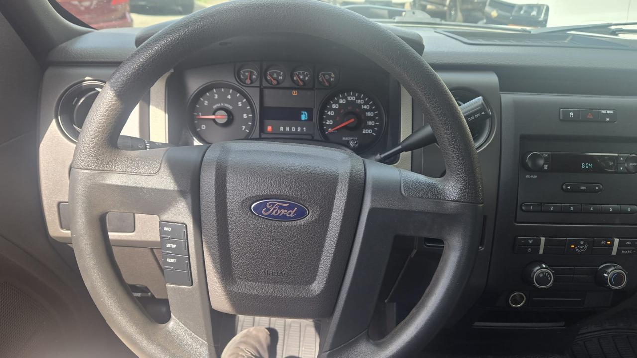2010 Ford F-150 XL w/Midbox Prep Photo
