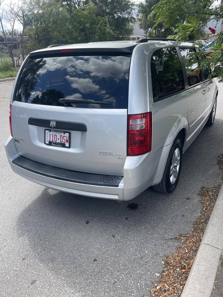 2010 Dodge Grand Caravan SE     RUST PROOFED AND UNDERCOATED Photo