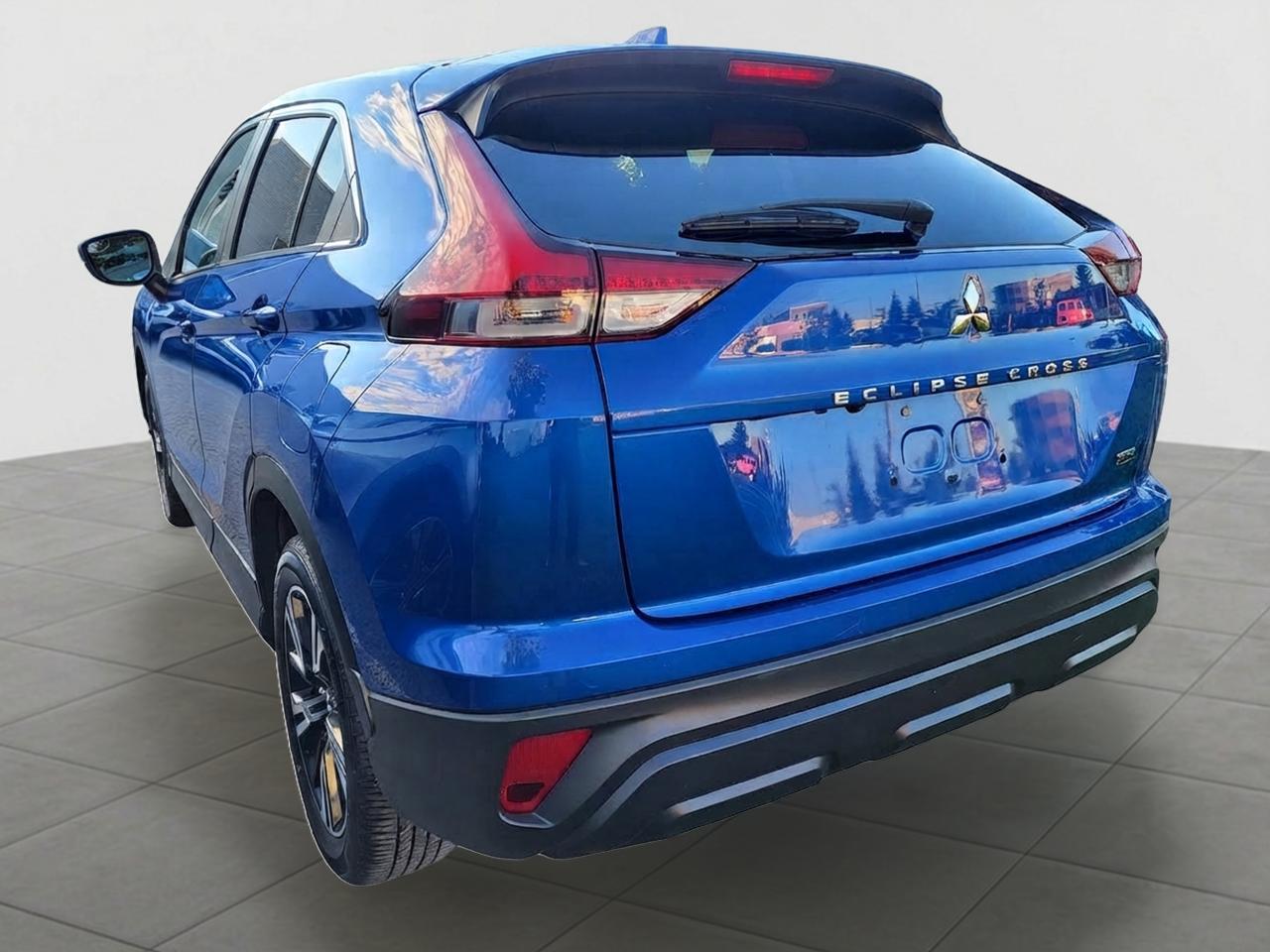 2024 Mitsubishi Eclipse Cross ES S-AWC Photo