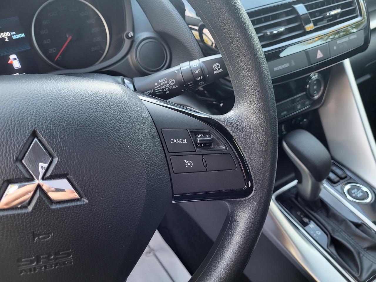2024 Mitsubishi Eclipse Cross ES S-AWC Photo