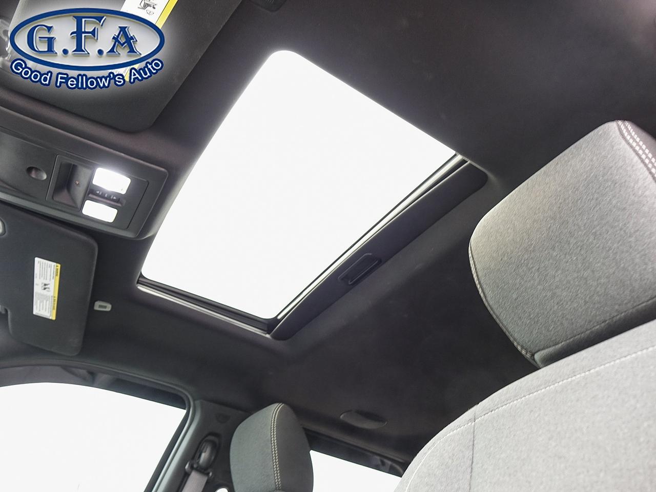 2021 RAM 1500 Classic WARLOCK MODEL, CREW CAB, 4X4, SUNROOF, REARVIEW CA Photo