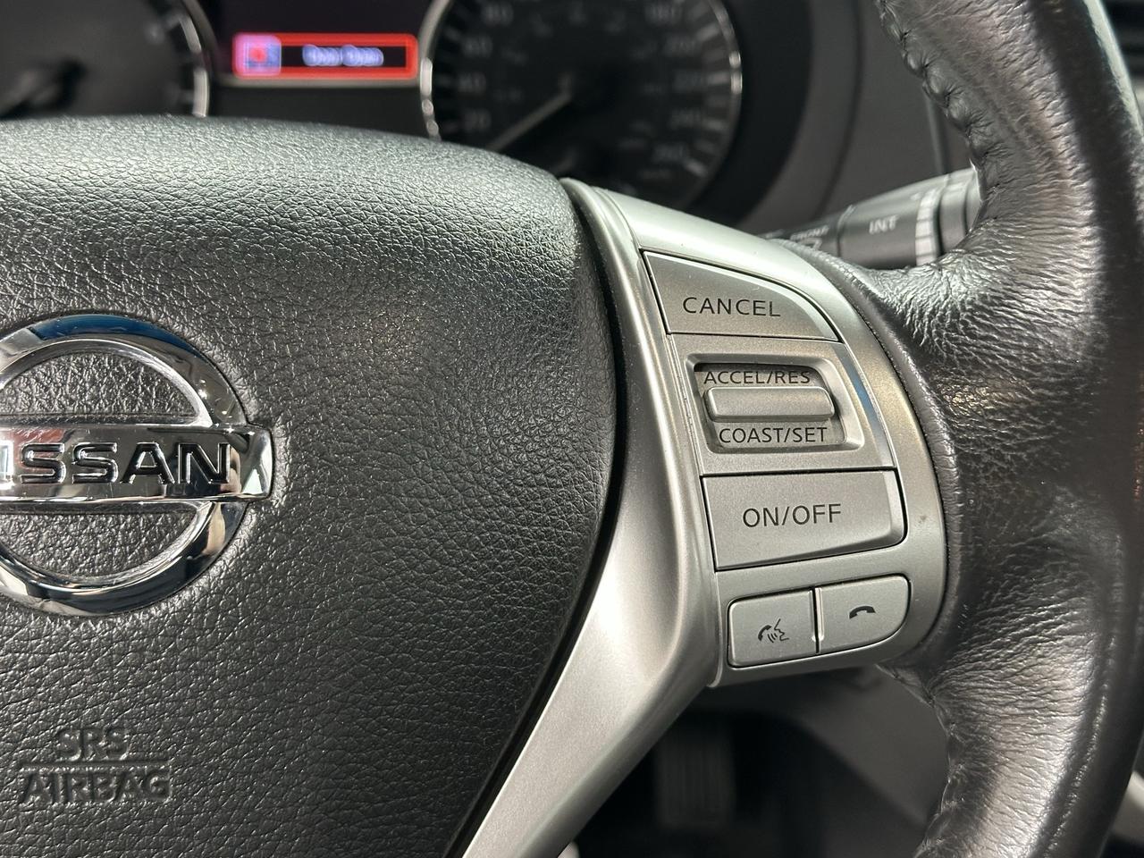 2017 Nissan Altima 2.5 SV Photo