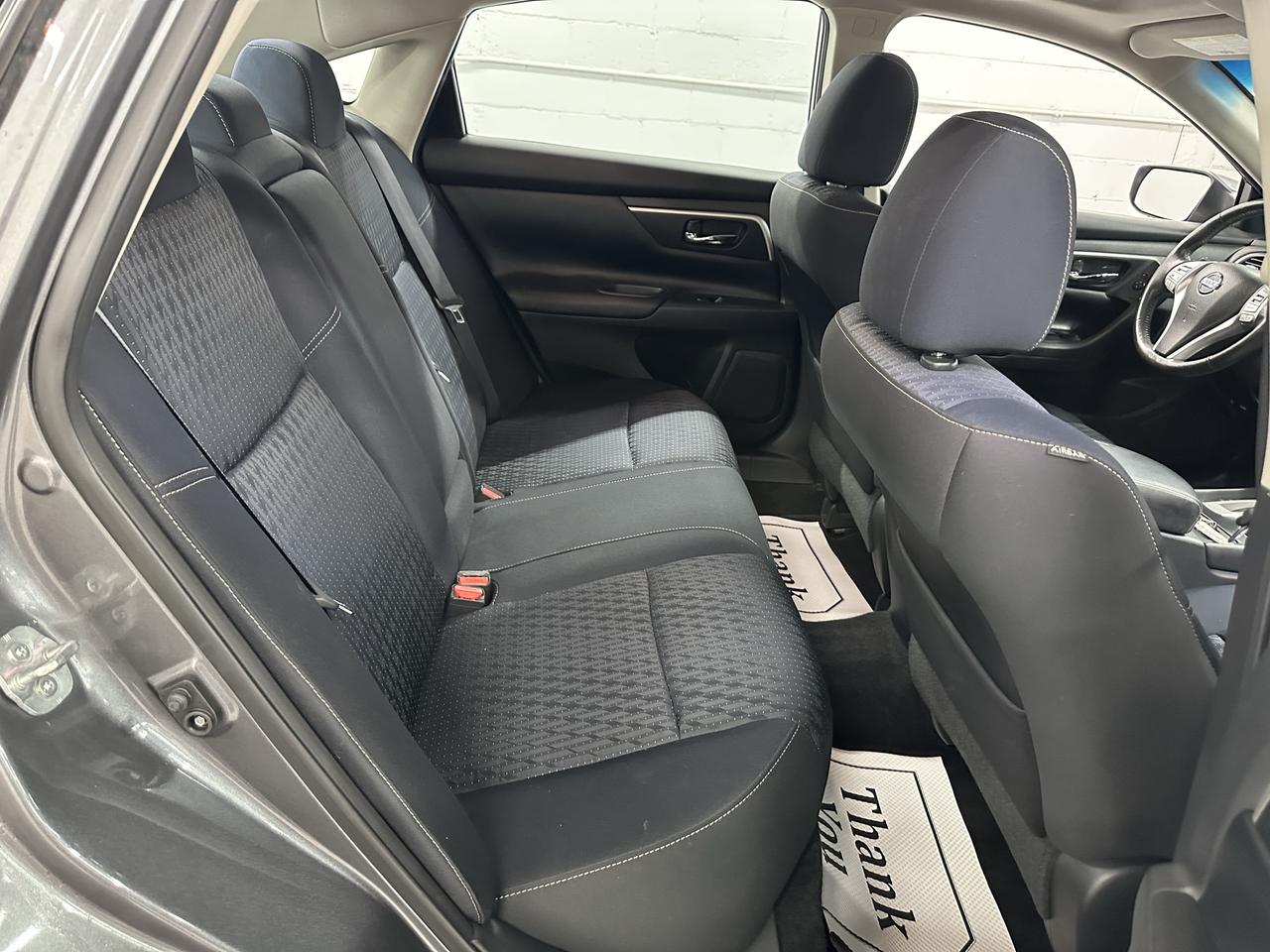 2017 Nissan Altima 2.5 SV Photo