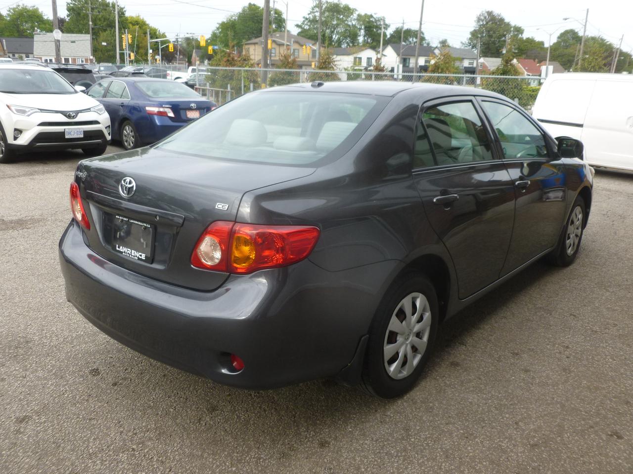 2009 Toyota Corolla CE Photo