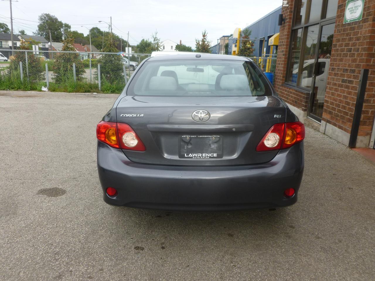 2009 Toyota Corolla CE Photo