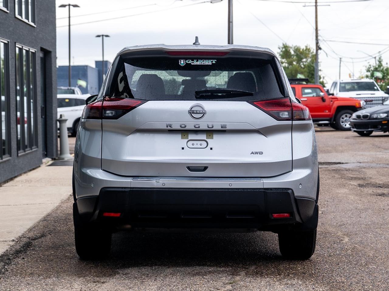 2024 Nissan Rogue AWD S Only 13,746 kms Photo27
