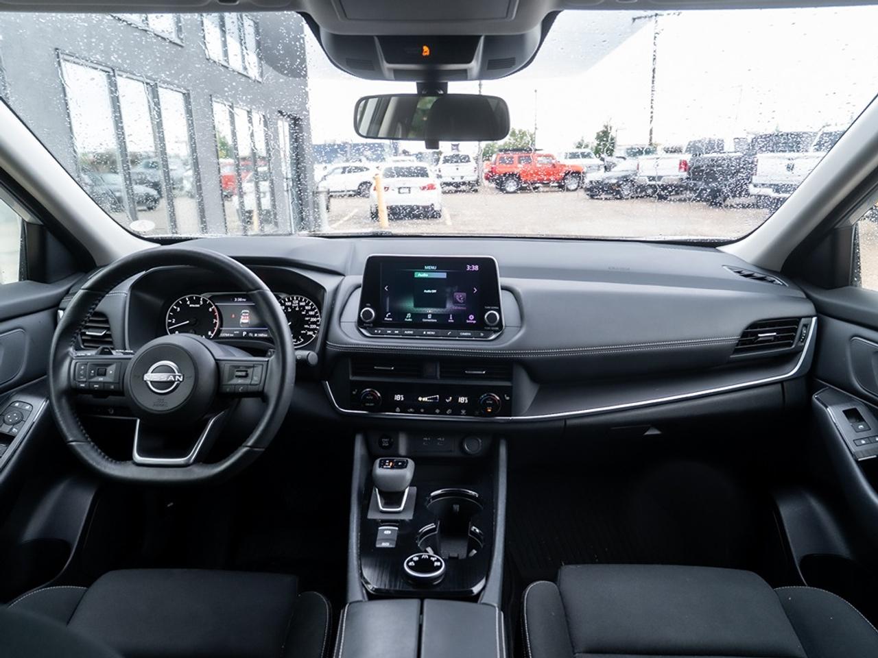 2024 Nissan Rogue AWD S Only 13,746 kms Photo28