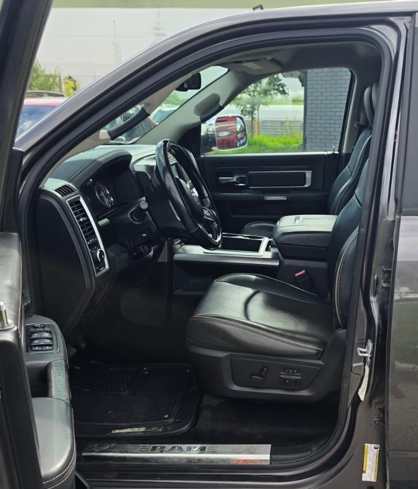 2014 RAM 1500 LIMITED / NO ACCIDENTS / LEATHER / NAV / DIESEL Photo3
