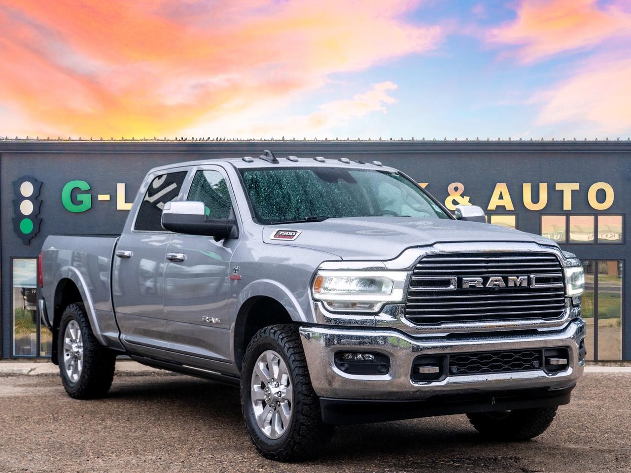2020 RAM 3500 Laramie 4x4 Crew Cab 6'4" Box Photo24
