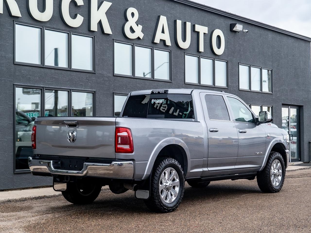 2020 RAM 3500 Laramie 4x4 Crew Cab 6'4" Box Photo5