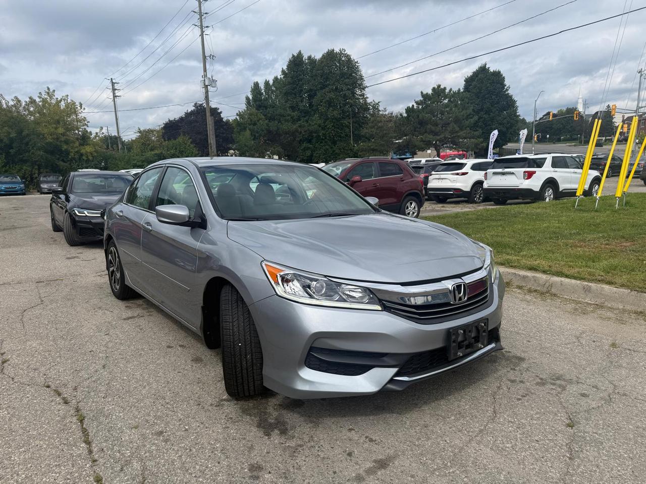 2017 Honda Accord LX / NO ACCIDENTS / PWR SEAT / REAR CAM / CRUISE Photo