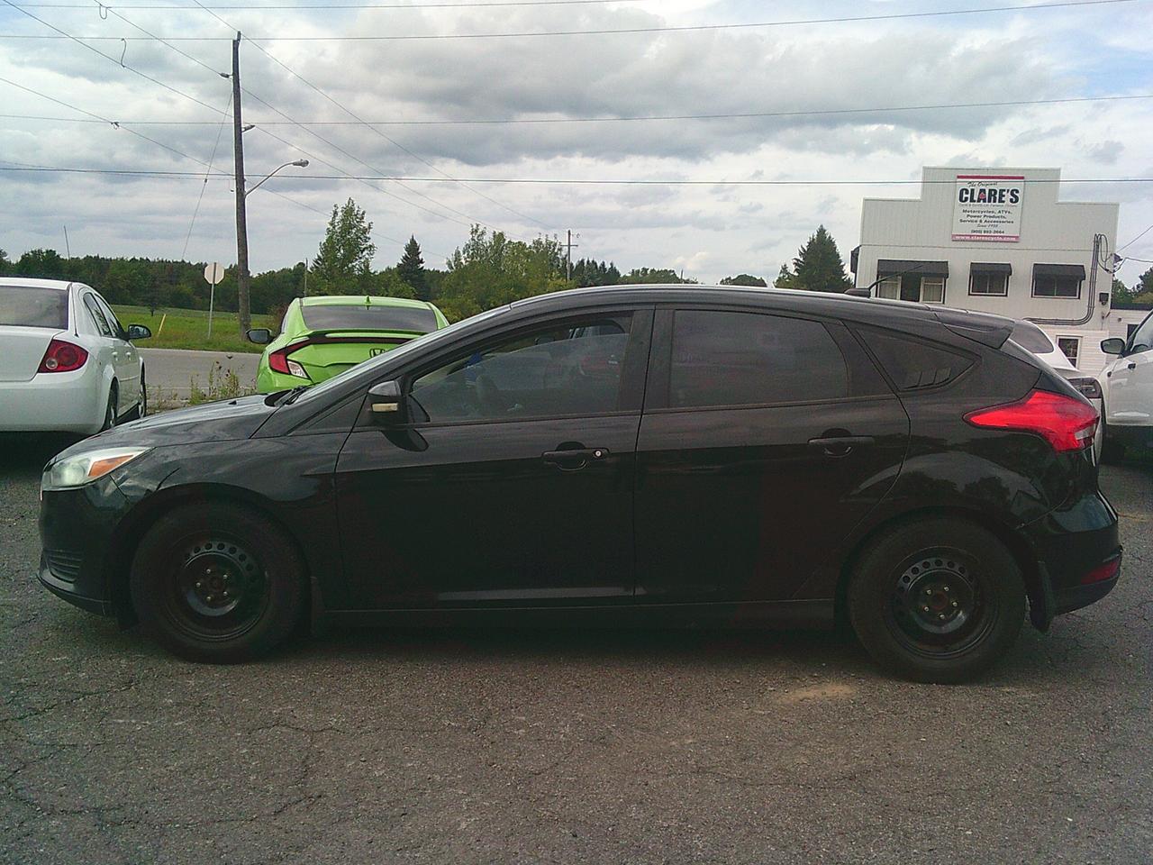 2015 Ford Focus 5DR HB SE Photo4