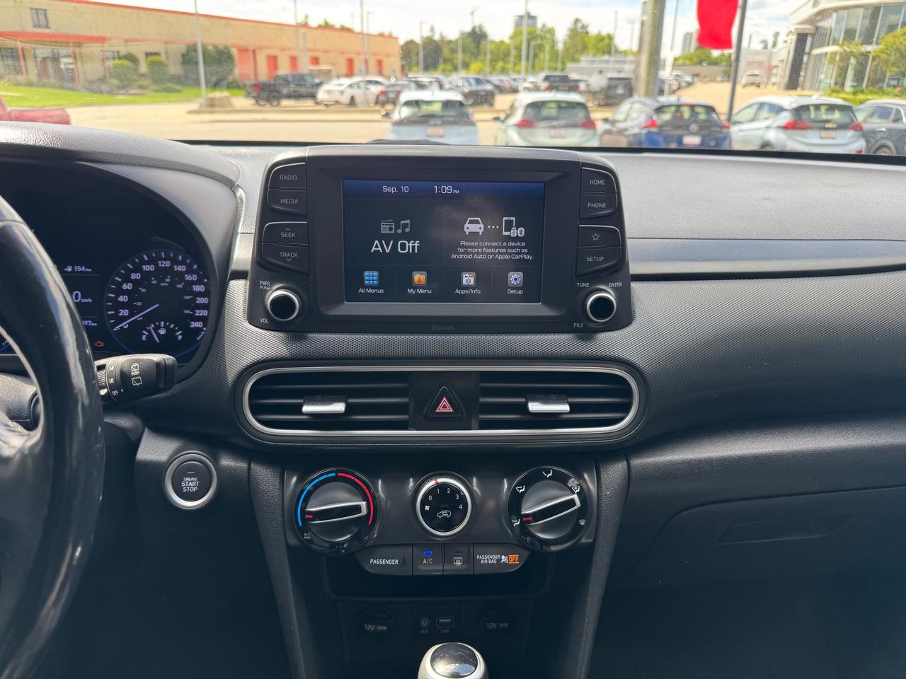 2018 Hyundai KONA 2.0L Preferred AWD | NEW ARRIVAL | PLEASE CALL AHEAD Photo