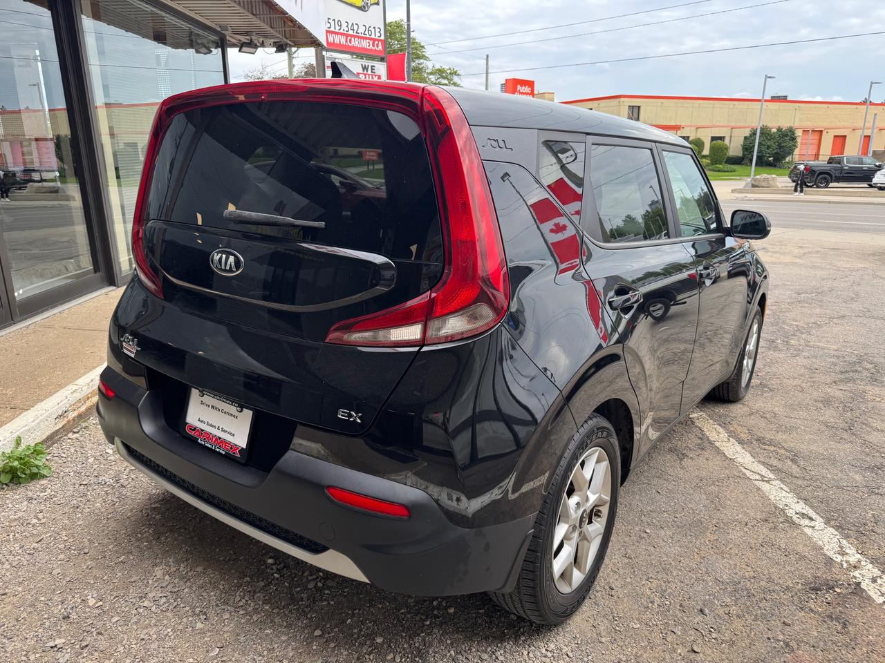 2020 Kia Soul EX One Owner | Accident Free | Excellent Maintenance Photo4