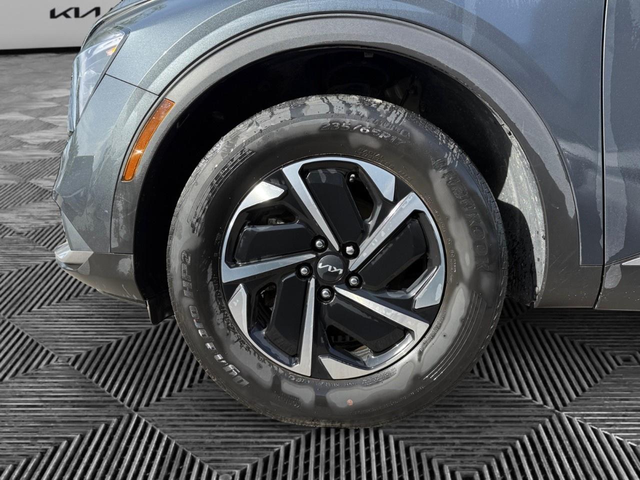 2024 Kia Sportage Hybrid EX AWD Photo