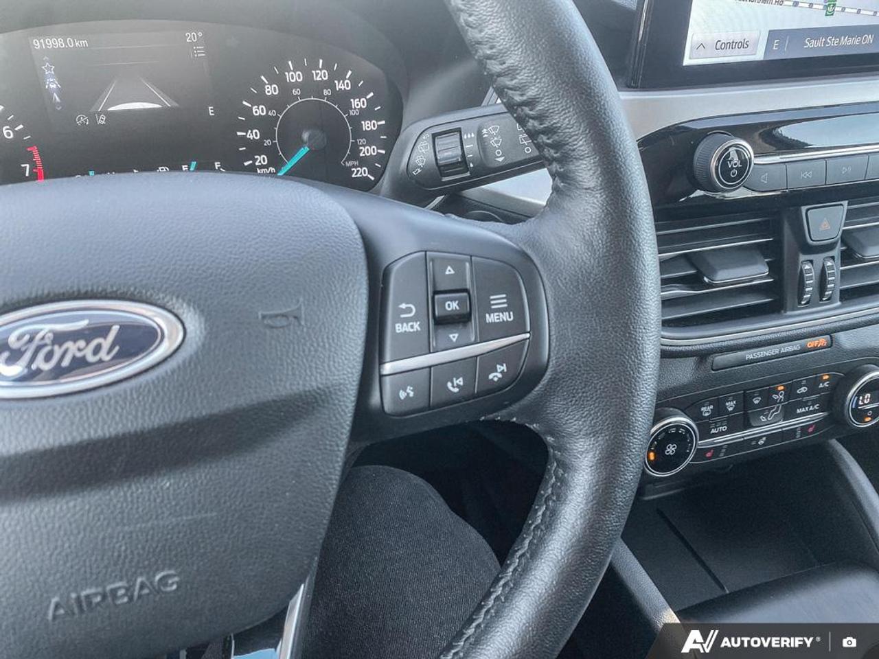 2020 Ford Escape SEL CO-PILOT ASSIST | HEATED SEATS | APPLE CARPLAY Photo