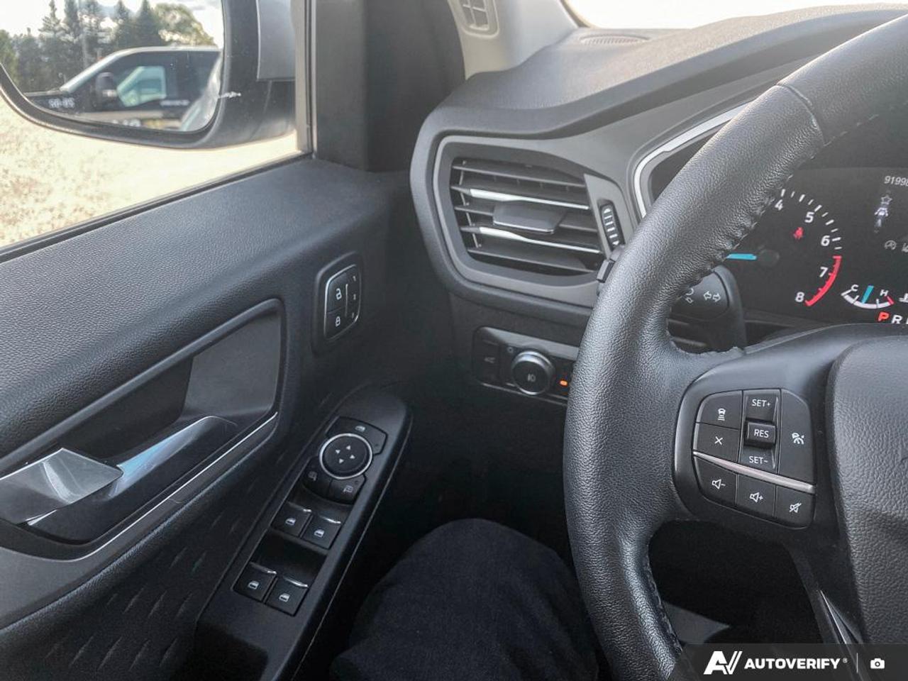 2020 Ford Escape SEL CO-PILOT ASSIST | HEATED SEATS | APPLE CARPLAY Photo
