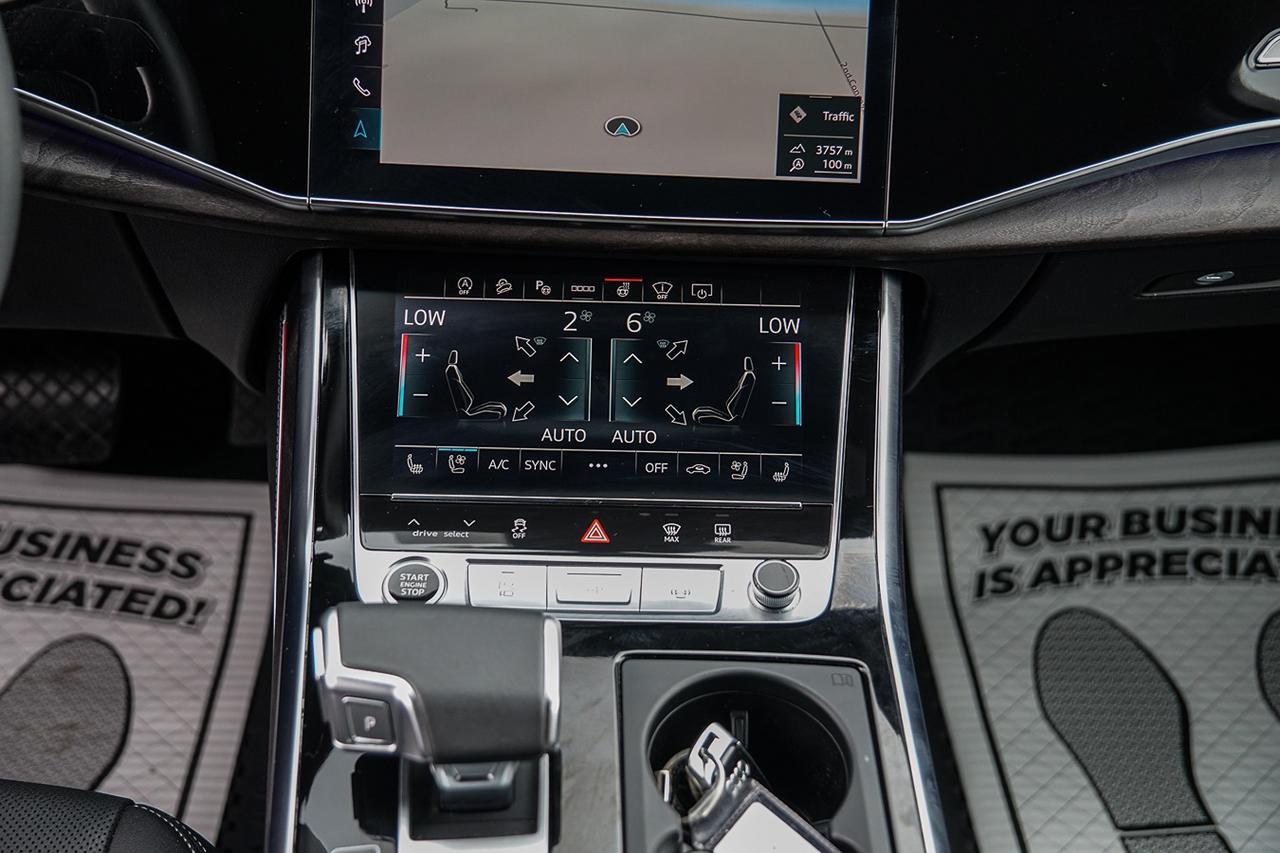 2026 Audi Q7 Technik S-LINE QUATTRO |7 PASS|HUD|NAVI|LOW KM!! Photo