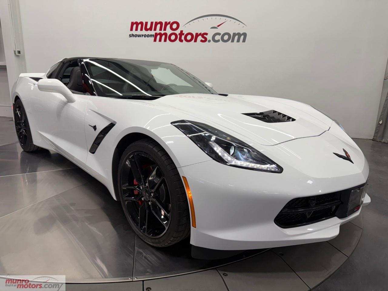 2019 Chevrolet Corvette StingRay Coupe 2LT Photo0