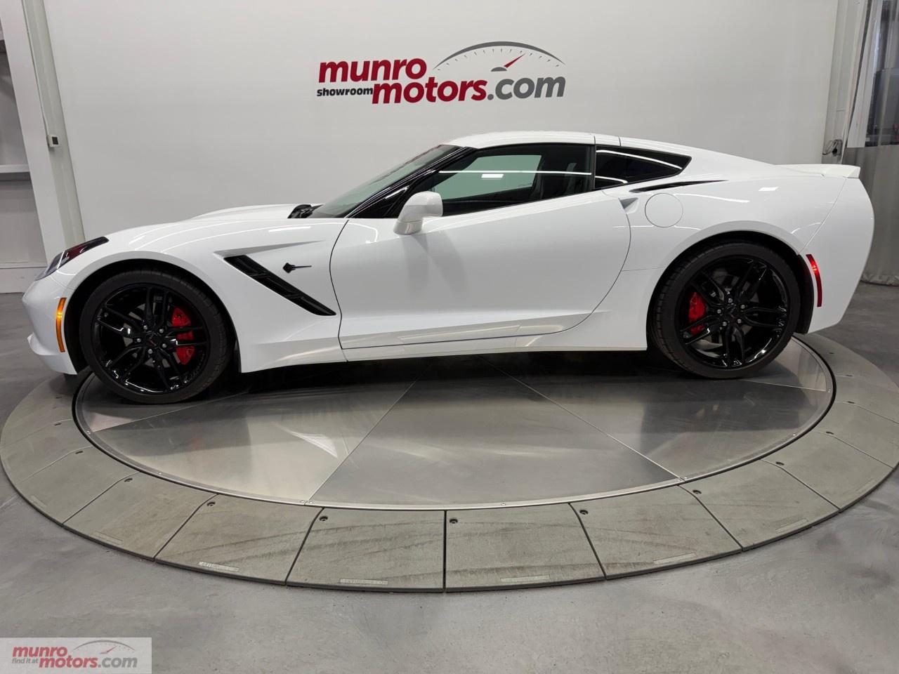 2019 Chevrolet Corvette StingRay Coupe 2LT Photo
