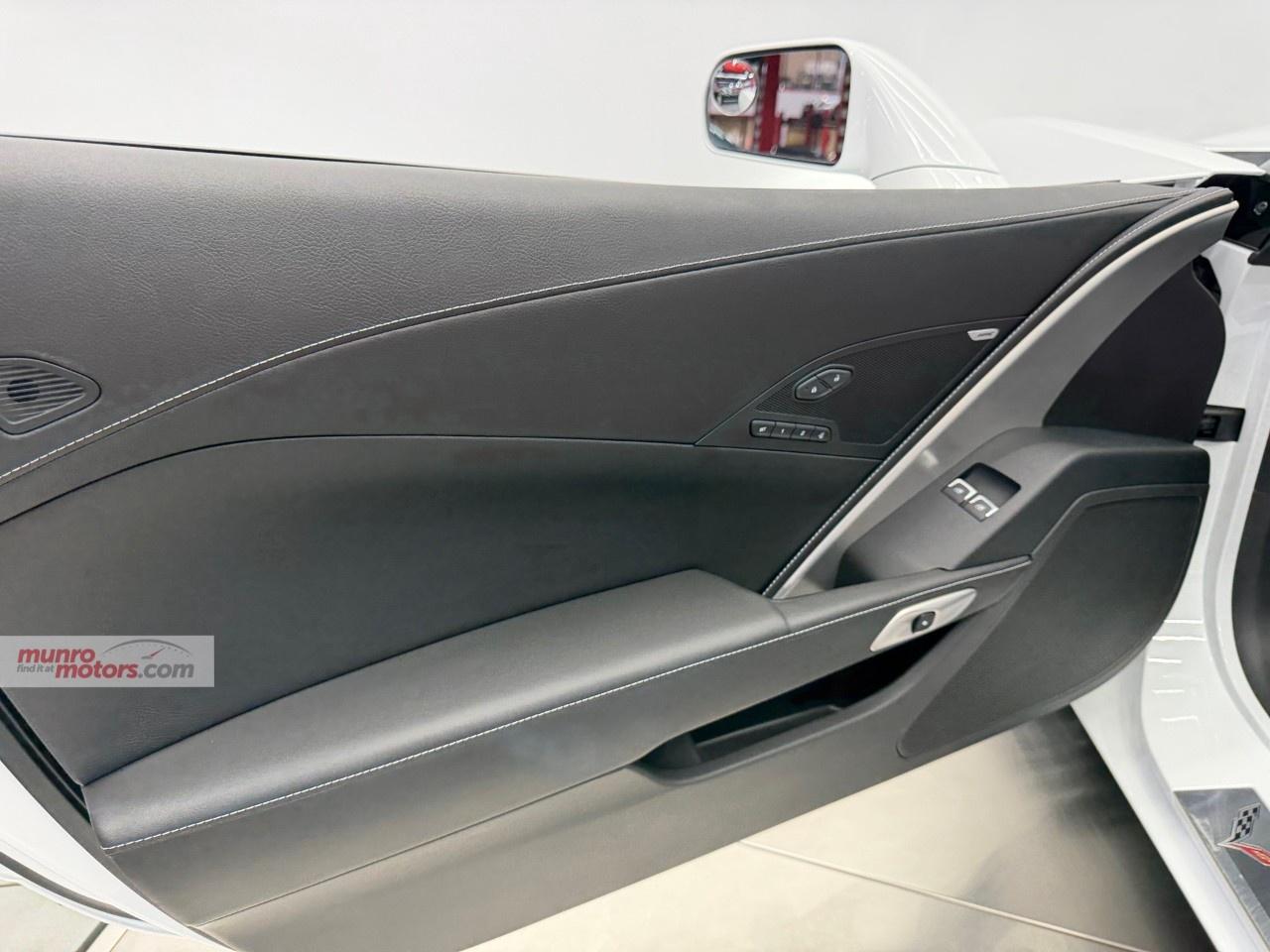 2019 Chevrolet Corvette StingRay Coupe 2LT Photo