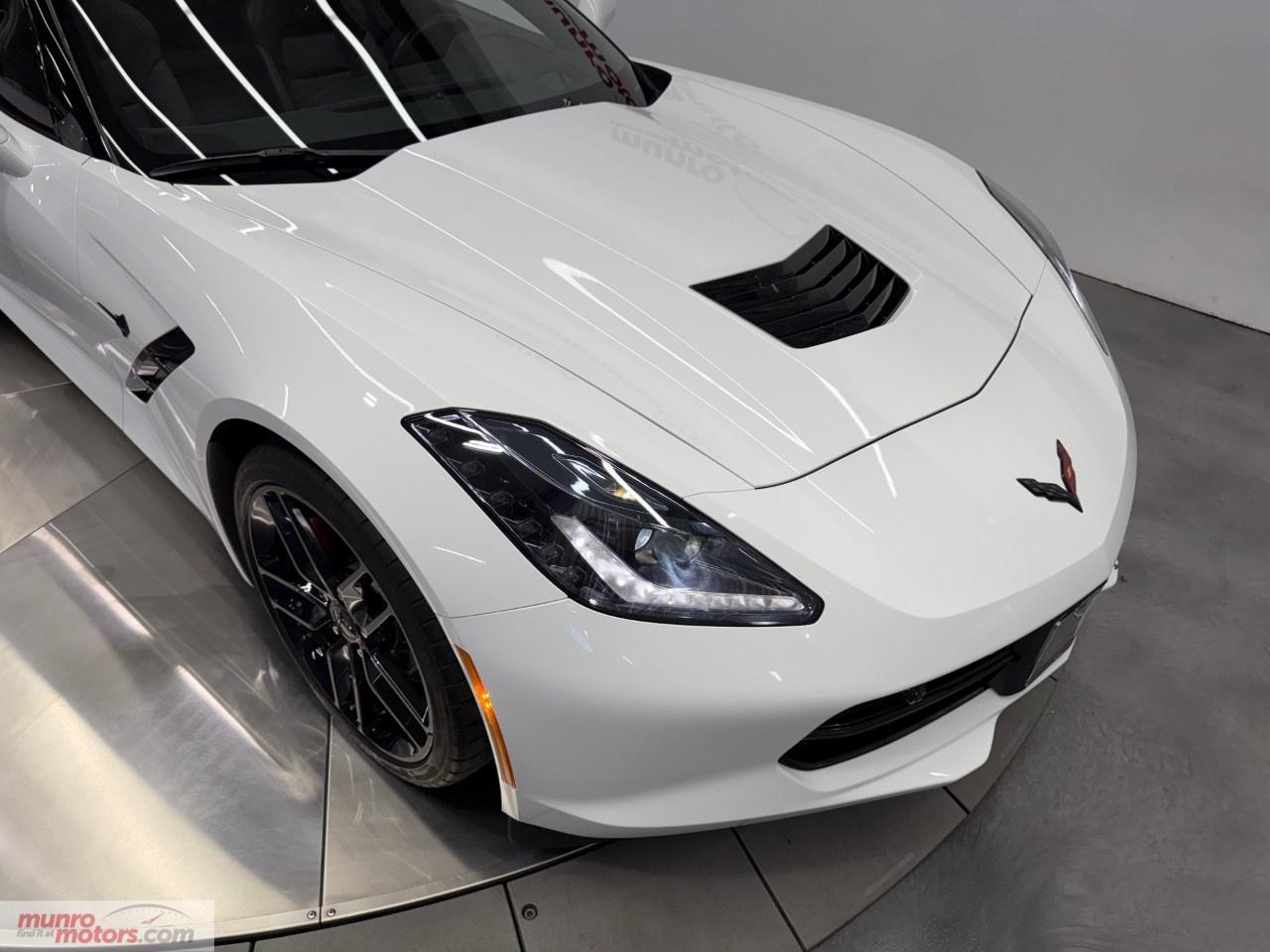 2019 Chevrolet Corvette StingRay Coupe 2LT Photo