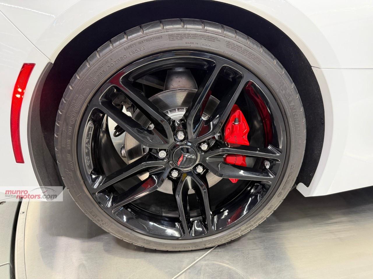 2019 Chevrolet Corvette StingRay Coupe 2LT Photo