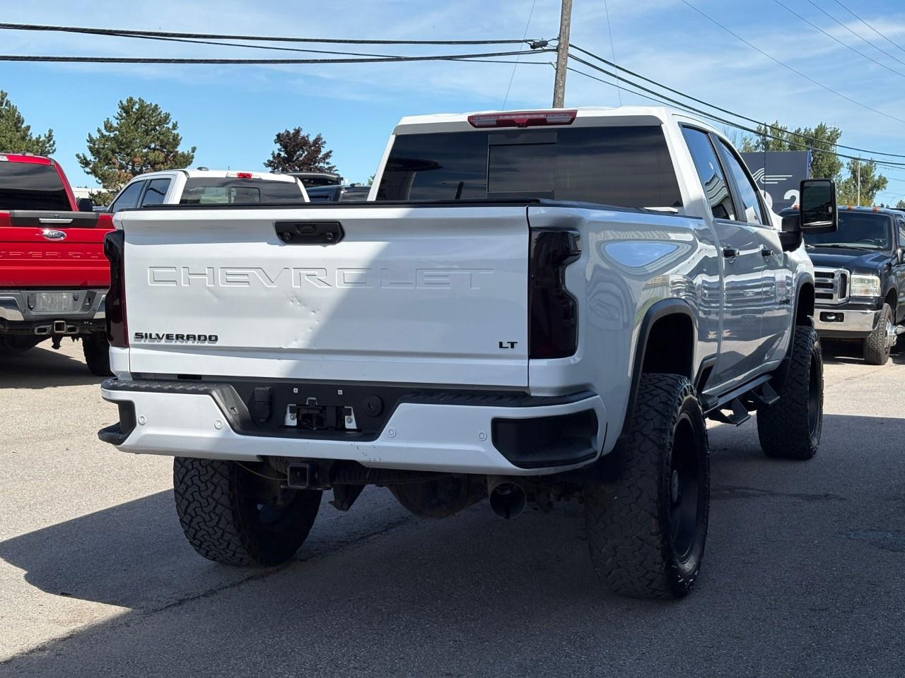 2024 Chevrolet Silverado 2500 HD 4WD Crew Cab Standard Box LT Photo