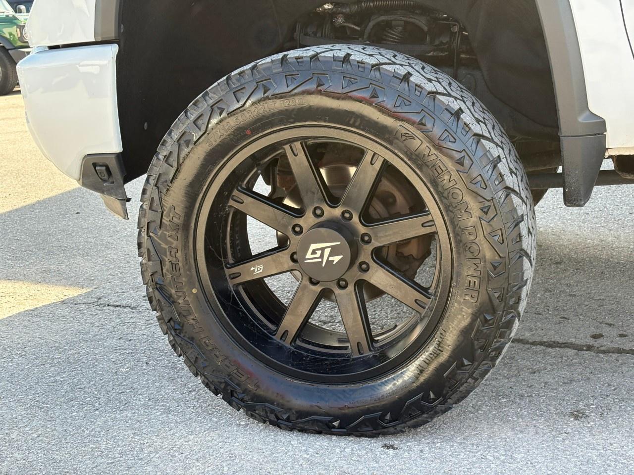 2024 Chevrolet Silverado 2500 HD 4WD Crew Cab Standard Box LT Photo