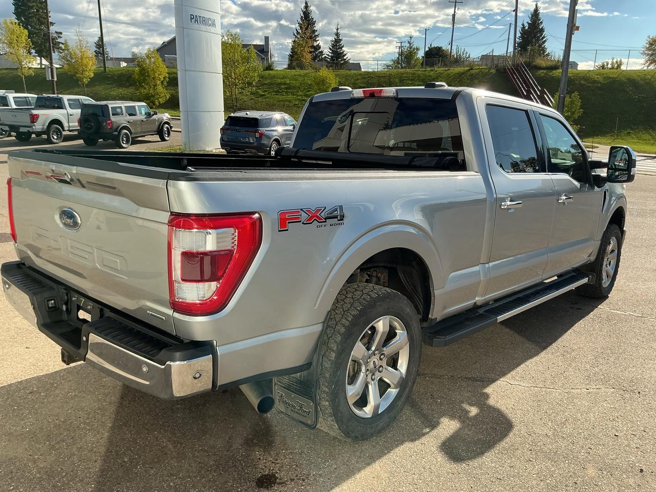 2021 Ford F-150 Lariat Photo4