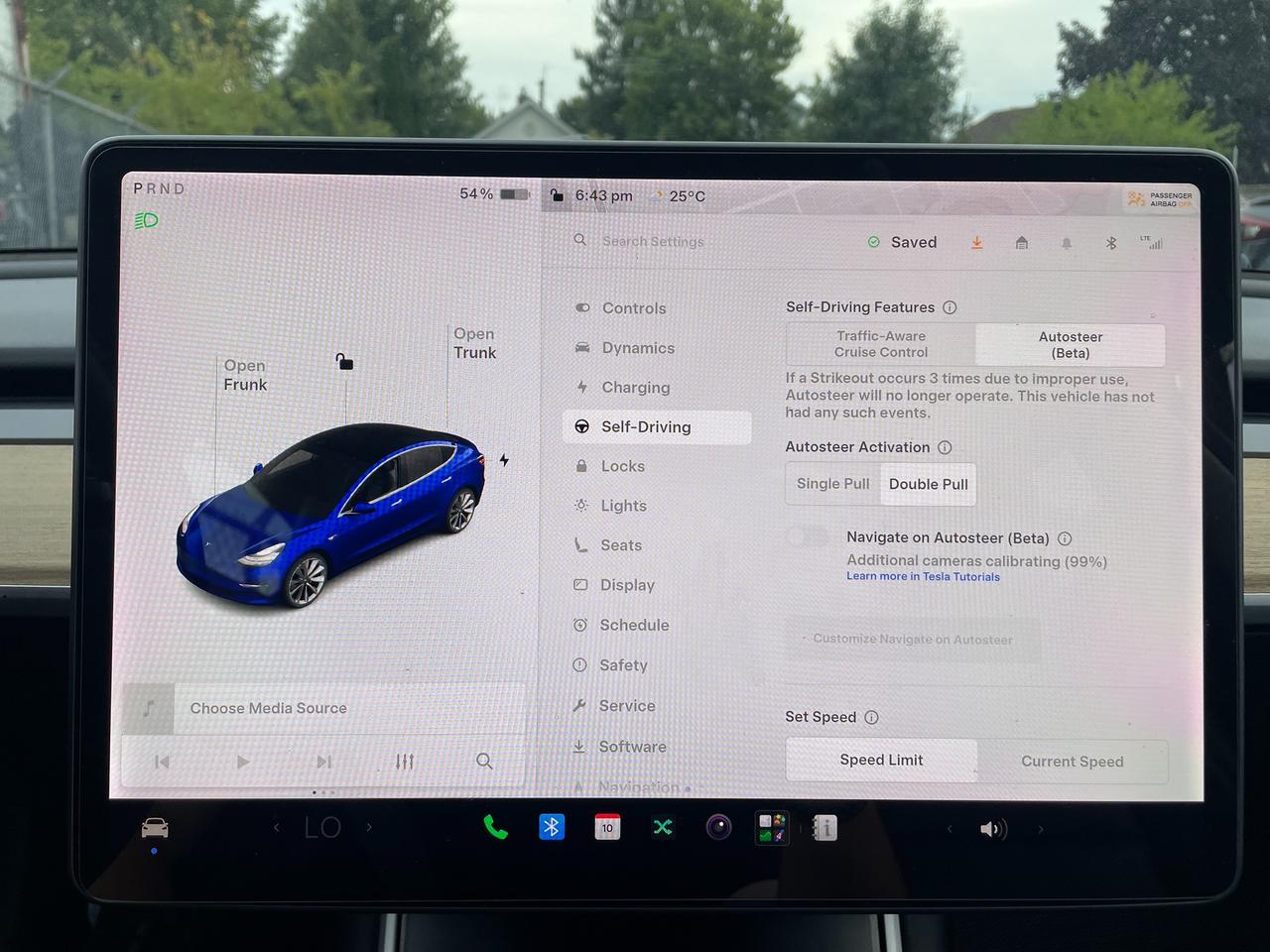 2018 Tesla Model 3 Long Range AWD *FRONT & REAR HEATED SEATS, SAFETY* Photo