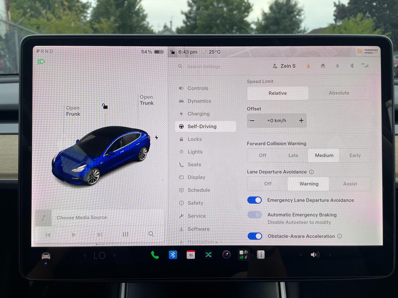 2018 Tesla Model 3 Long Range AWD *FRONT & REAR HEATED SEATS, SAFETY* Photo