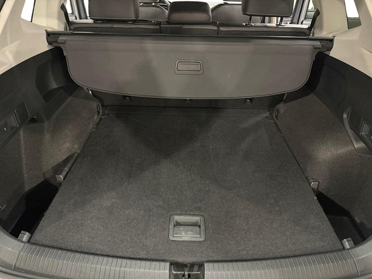 2024 Volkswagen Tiguan COMFORTLINE 4Motion Photo