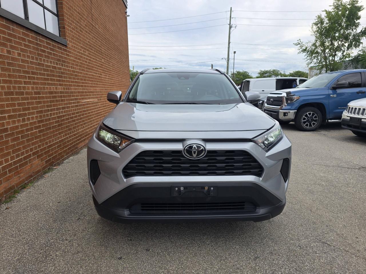 2025 Toyota RAV4 Hybrid LE AWD Photo