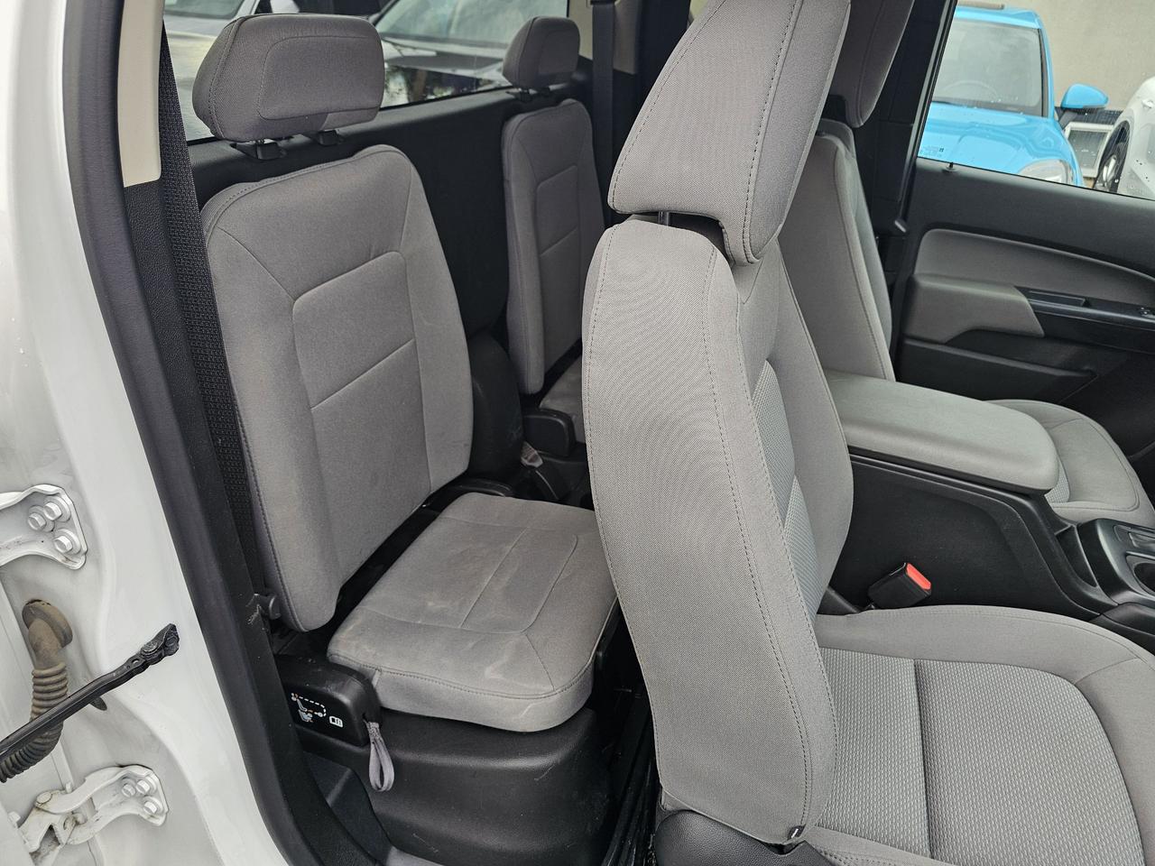 2022 Chevrolet Colorado 4WD Ext Cab 128" Work Truck Photo