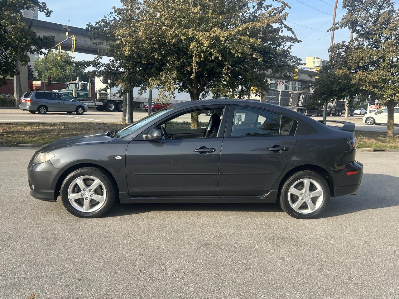 2008 Mazda MAZDA3 GT *Ltd Avail* - Photo #2